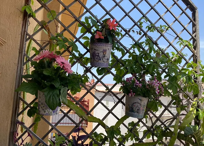 Isola 92100 Apartment *