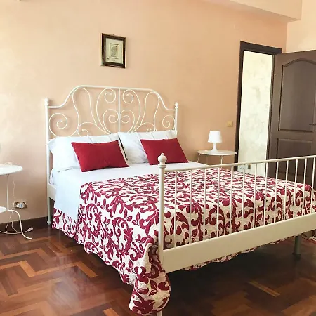 Апартаменти Isola 92100 *